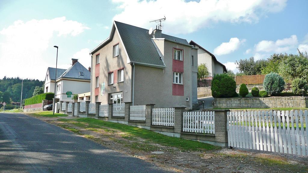 Penzion Prachov Jicin Luaran gambar